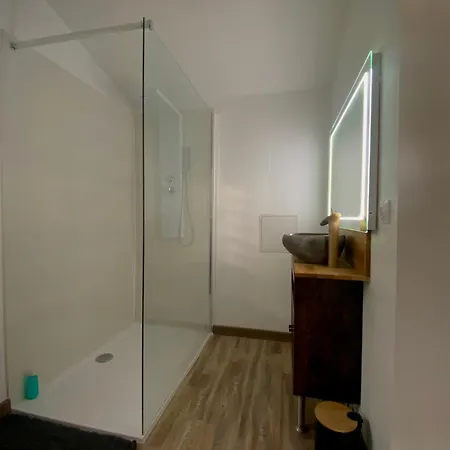 Apartment Chez Anna Et Jl Naves (Tarn)