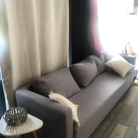 Chez Anna Et Jl *